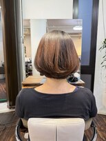 アトリエアルシュ(atelier ARCHE) ヘアドネーションで大人女性に似合うミニボブに,ショートヘア