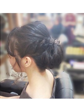 アパルトメント ジェシカ(l'appartement de Jessica) ふんわりローアップスタイル