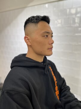 メリケンバーバーショップ フクオカ(MERICAN BARBERSHOP FUK) 本格バーバースタイルフェード