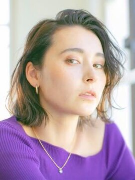 アース 三軒茶屋店(HAIR&MAKE EARTH) 三軒茶屋_レディース_ミディアム_ブラウン_コテ巻き_パーマ_小顔