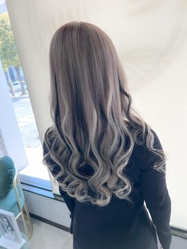 レヴェリー(REVERIE) #エクステ#プルエクステ#ギャル#ハイライト