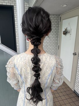 フェリーチェ(Felice) 編みおろし　玉ねぎヘア　フィンガーエイト　お呼ばれヘア