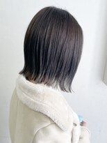 ヒビヲ(HIBIO)&nbsp;切りっぱなしボブミディアムボブミルクティーベージュカラー横浜