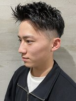 ヘアアンドビューティー クローバー(Hair&Beauty Clover) アップバングショート/アッシュブラック