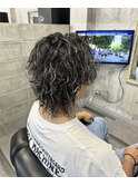 ウルフ×ホワイトメッシュハイライト×スパイラルパーマ