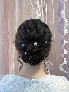 ヘアメイクアンドセットサロン リッコ(Hair make&set salon Ricco) シニヨン