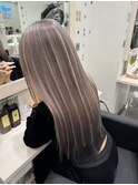 グレージュ×ピンクハイライト