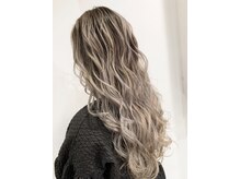 ヴィー ヘアー ファッション バー(VII hair.fashion.bar)
