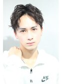 ツイストスパイラル×ブルーブラック×センターパート/20代30代