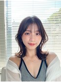 くびれ外ハネミディ似合わせ顔周りカット顔まわりレイヤーカット