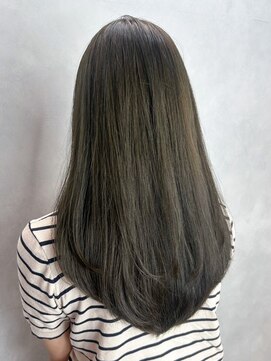 アルバム 池袋(ALBUM) オリーブベージュおくれ毛暗めカラー韓国ヘア_ba561461