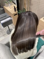 ステアケース 武蔵小杉店(stair:case)&nbsp;朝起きたらブラシで梳かすだけで完成の縮毛矯正