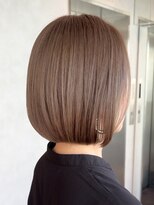 ソワネ 表参道(soigne)&nbsp;表参道酸性ストレートショートボブレイヤーアッシュベージュ40代