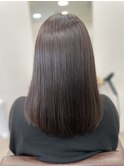 触りたくなるキラツヤセミロング
