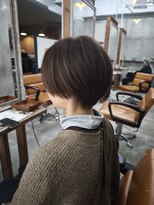 キロ(kilo)&nbsp;【大人美シルエット】襟足スッキリ、絶壁解消のこなれショート♪