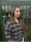 シルバーベージュ
