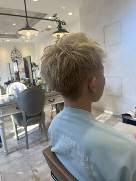 ラボヌールヘアーグレース 門前仲町店(La Bonheur hair grace) スパイキーショート/ハニーベージュ