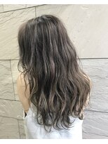 ウィクシー(wixy) 細かいハイライトで透明感と立体感を☆外国人風カラー