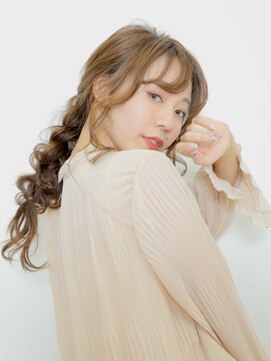 ブティック(boutique) 三つ編み 編みおろし アレンジ         boutique［高槻][JR高槻]