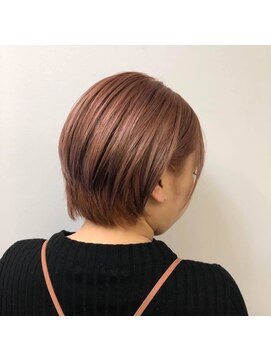 ルーツアイリー 心斎橋(ROOTS IRIE) 10代20代30代40代◎ハンサムショート×くすみピンク