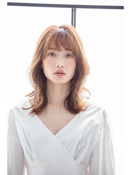 シェルベアー(Shell Bear) 【shellbear 銀座】大人可愛い外ハネミディアム