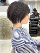 アンド ストーリーズ(&STORIES)&nbsp;ショートボブ髪型30代40代50代前髪あり前髪なし面長丸顔【荒牧】