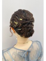 プルクラ ロッポンギ(Pulchra ROPPONGI) アップスタイル/金箔/下めシニヨン