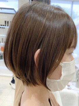 ビーバイシーアッシュエフ(B-by-C A'SHU.F) ハンサムショート