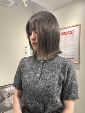 サンデイズド(SUNDAZED) オリーブベージュ/ブリーチなし/透明感/ミディアム