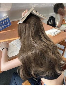 リト(riTo) 20代暗めカラーデザインカラーロングオリーブグレージュベージュ