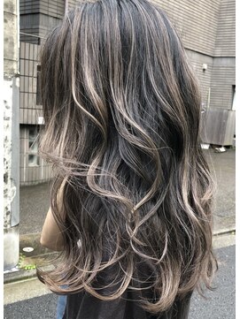 ハーツ(Heart's) 白髪ぼかし脱白髪染め似合わせロングレイヤー40代50代60代♪