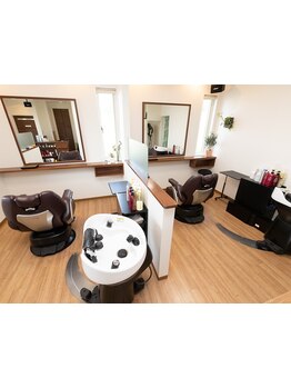 血行促進、毛穴の洗浄、気になる臭いやベタつき解消！溜まった疲れを癒し、頭皮環境を整えませんか？