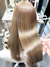 【髪のクセ、うねりが気になる方へ】髪質改善シンデレラトリートメント×縮毛矯正で理想の美髪へ！