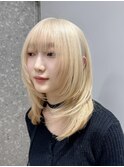 ハイトーンミルクティーグレージュ明るめアッシュベージュ2030代