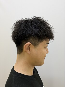 アミックス リツリン コウエン AMIX RITSURIN PARK クセを活かすツイストスパイラルパーマ