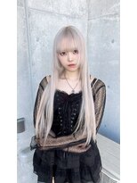 モニカ 原宿店(MONIQA)&nbsp;ホワイトカラー