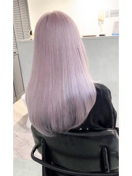 アンドソー 池袋(&so.) ハイトーンカラー／ホワイトブロンド／レイヤーカット／池袋