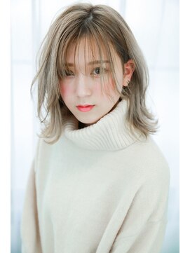 ハイライト×ベージュカラー