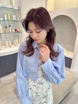 ビームズ トータルビューティー 西中島店(Bee ms Total Beauty) ゆるふわロングベージュカラーブリーチしない透明感カラー