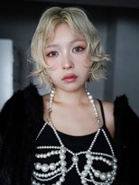 アルバム 銀座(ALBUM GINZA)&nbsp;ブロンド顔周りレイヤーショートミディアムブリーチ_F31185