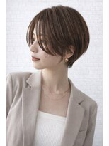アンディー(&dy)&nbsp;艶ブラウンくびれショート×髪質改善トリートメント