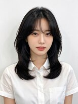 エイチ ウルフカット 大阪梅田(811)&nbsp;ミルクティーベージュショートボブシースルーマッシュパーマ50代