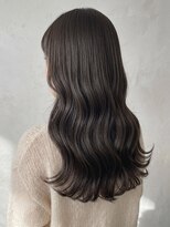 ビビ バイ マグ 岡谷店(bivi by Mag)&nbsp;髪質改善◎ふんわりパーマ×くびれヘア/大人可愛いブラック