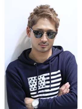 クオンヒール 堺筋本町店(QUON HEAL) アップバング/メンズショート/刈り上げ/スパイキーショート