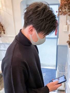 フレーム へアアンドトリートメント 天王寺北口店(FRAME) センターパートツーブロック刈り上げインスタID@kousuke.kido