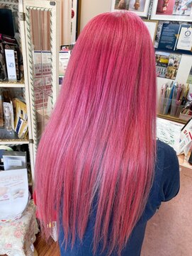 ヘアアンドメイクビ美(Be) ピンクカラー