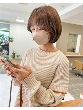 シンス(Since) 立体的な顔周りとふんわりボブ