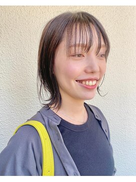 フイ(HUI) 20代30代40代ピンクブラウン透明感くびれ外ハネボブ乾かすだけ