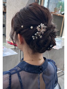 ロンド 表参道店(Lond) お呼ばれシニヨン