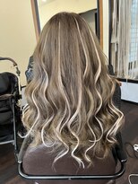 リピュア(Re:PURe)&nbsp;**ハイライト風ホワイトシルバーチップエクステ**